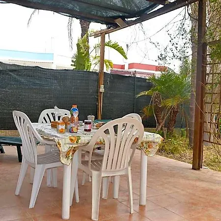 Charming On The With Spacious Terraces Garden Pets Allowed Otel Melendugno