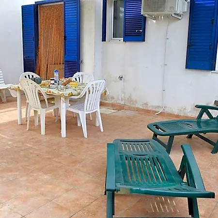 Otel Charming On The With Spacious Terraces Garden Pets Allowed